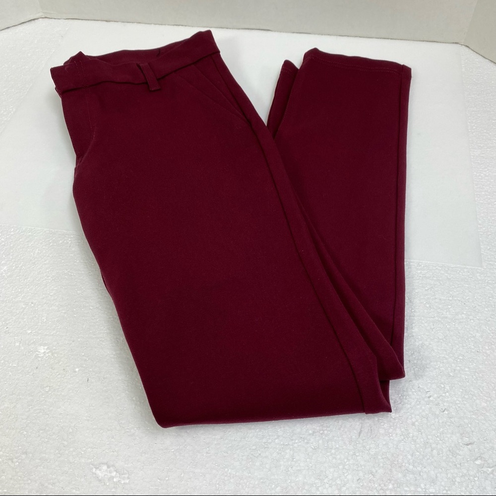 Kut from the Kloth Trouser Skinny Knit Pants Sz 6 Burgundy no pockets latch& zip
